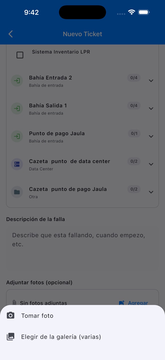 Opciones para adjuntar fotos: tomar foto o elegir de la galería